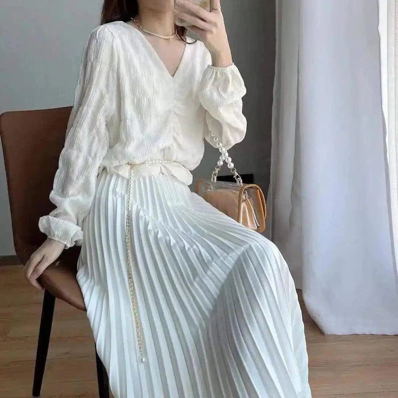 LOVEMI - Lovemi - Self-made Cloud Shirt Pleated V-neck Long Sleeves