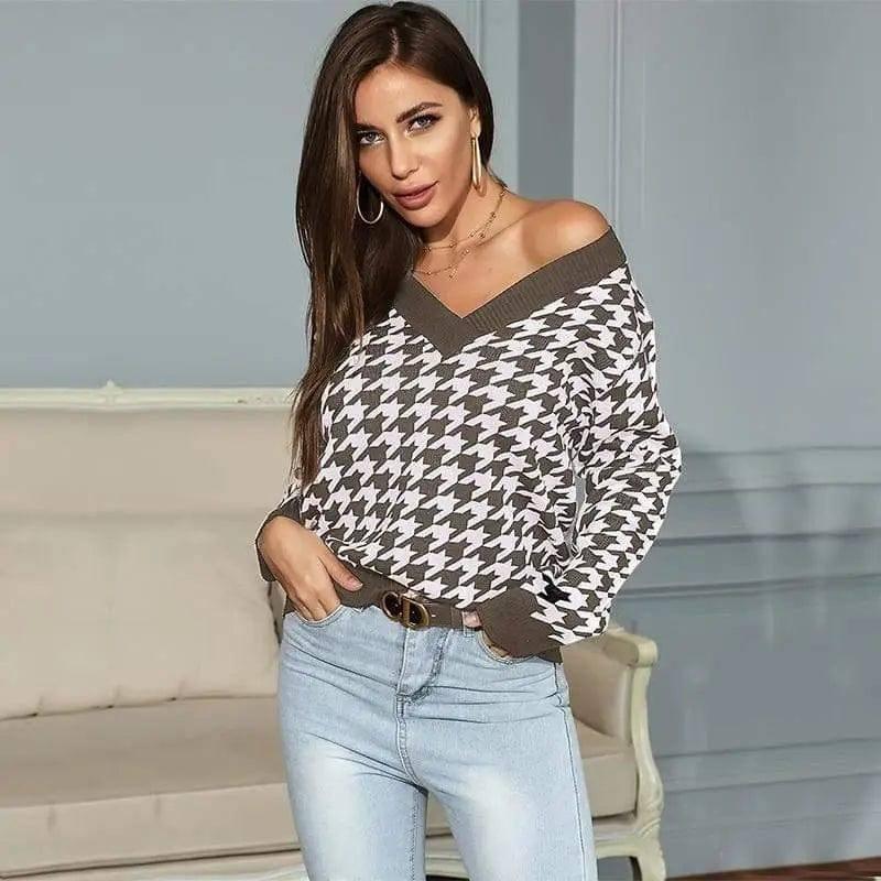 Women Long-Sleeved Houndstooth Jacquard V-Neck Base Knitted-Light Brown-1